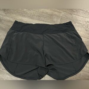 Lululemon high rise speed up 4” shorts